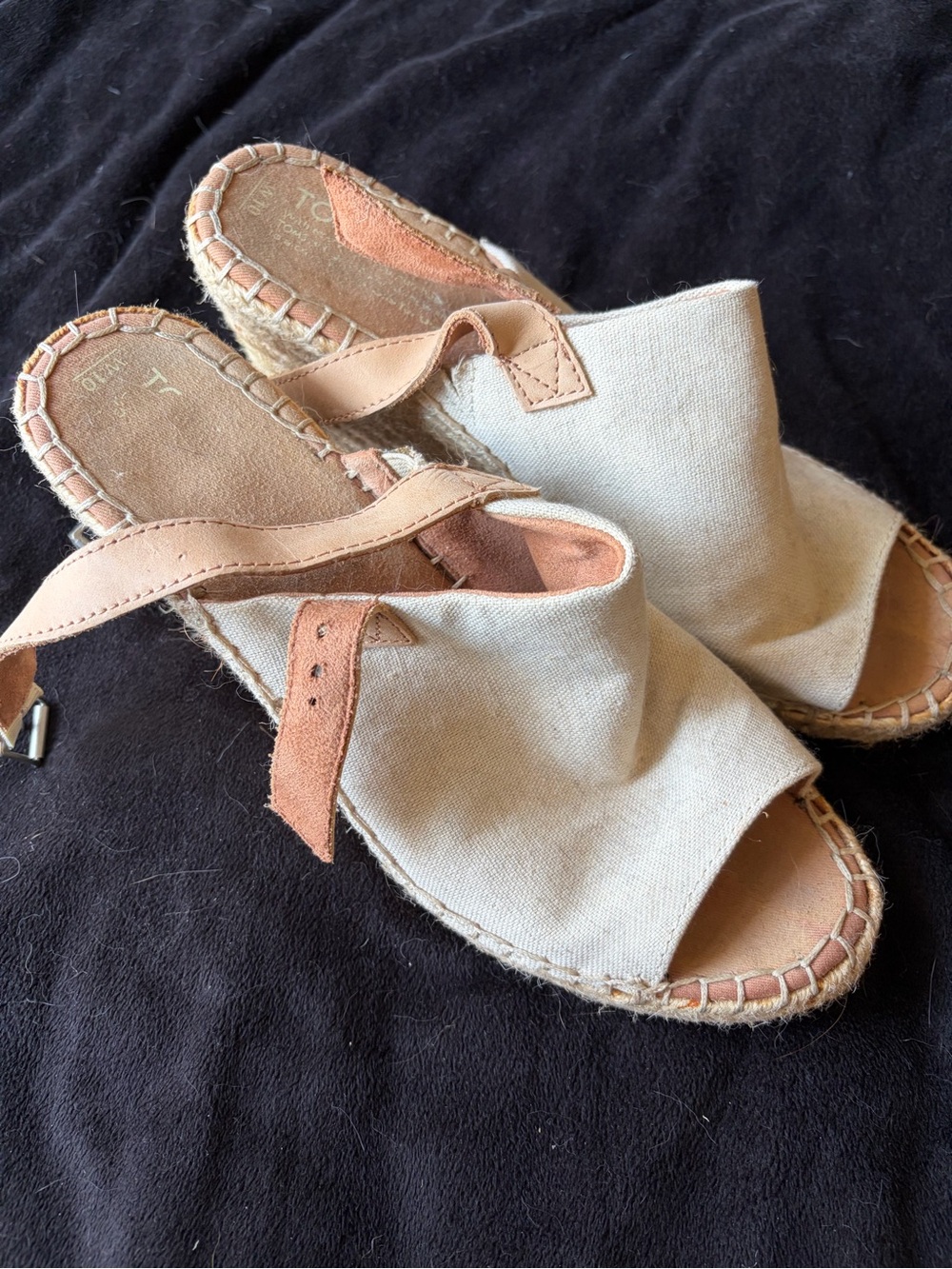 Toms Wedge shoes